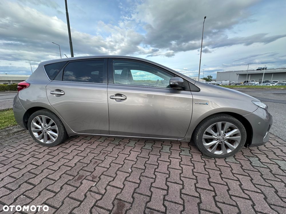 Toyota Auris - 21