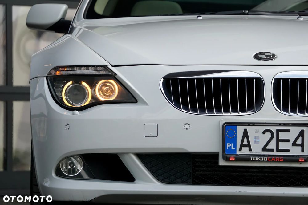 BMW Seria 6 650 i - 12