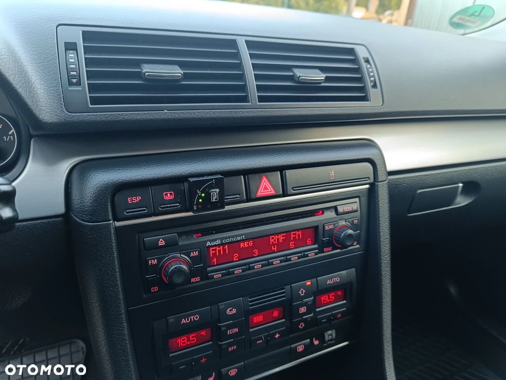 Audi A4 Limousine 1.8 T - 9