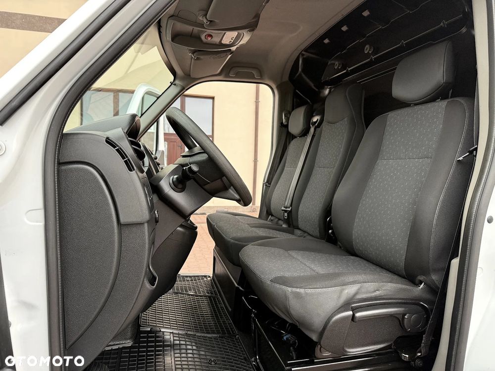 Renault MASTER  L3-H2 - 24