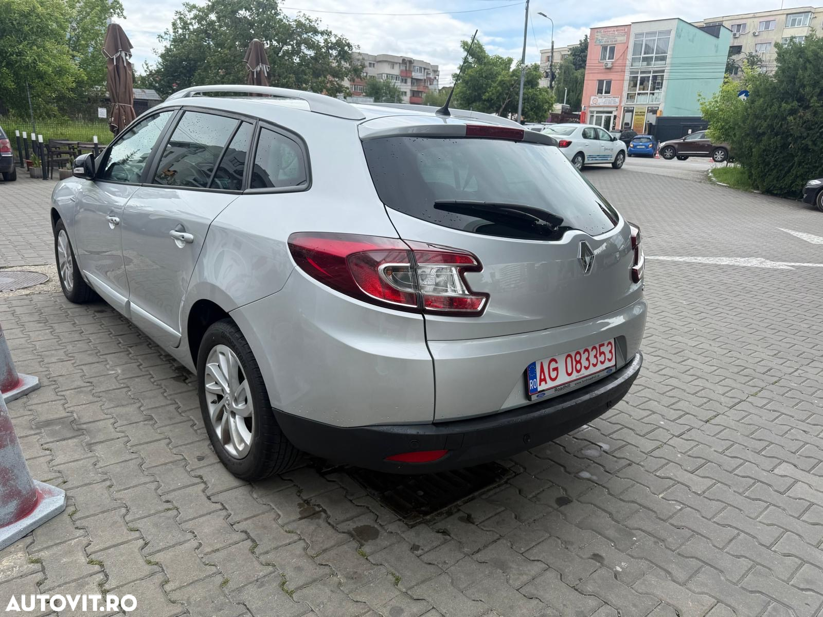 Renault Megane dCi 110 FAP LIMITED - 7