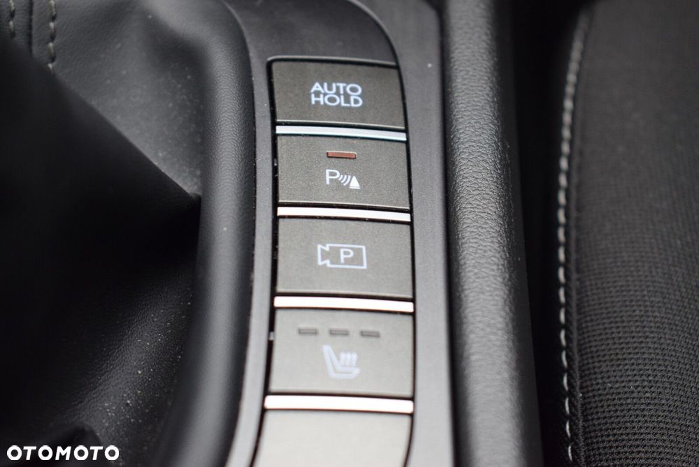 Hyundai Kona - 25