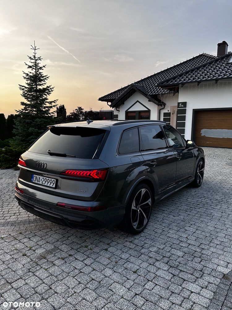 Audi Q7 - 6