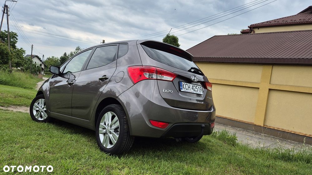 Hyundai ix20 1.4 blue YES Gold - 3