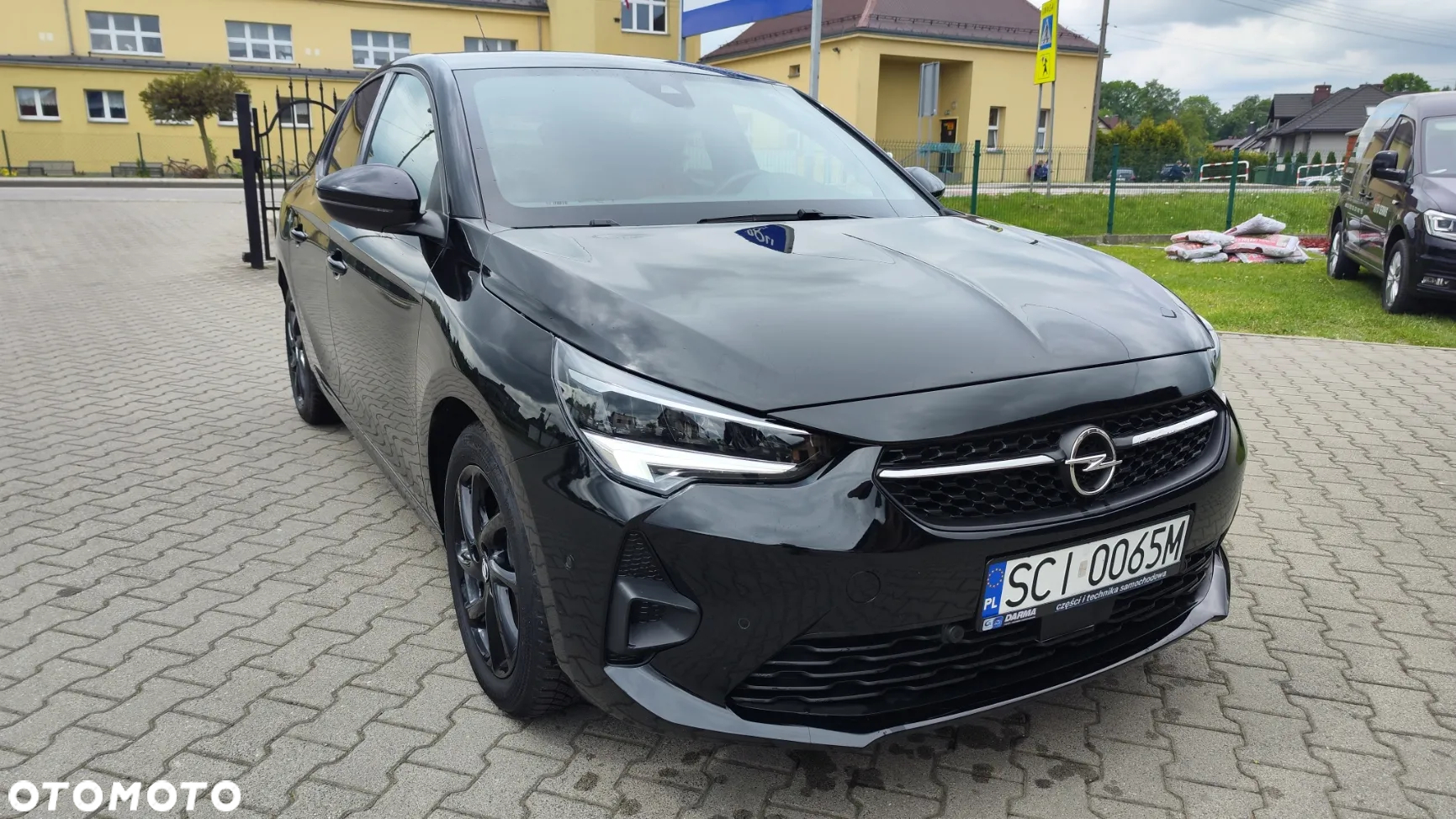 Opel Corsa 1.2 Business S&S - 2