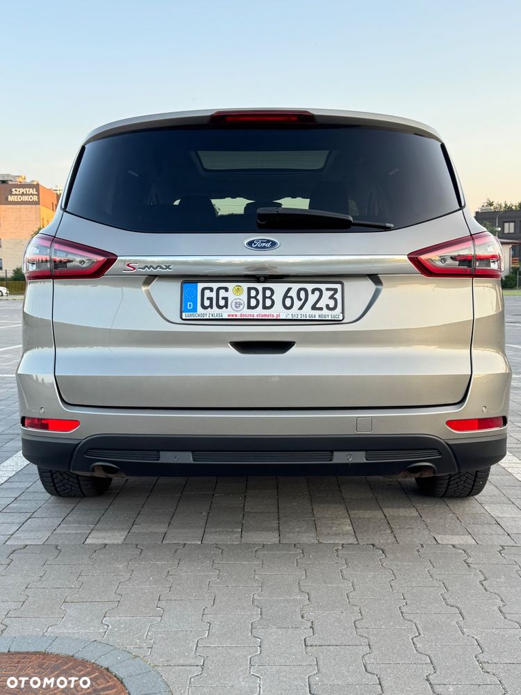 Ford S-Max 2.0 TDCi Titanium - 10