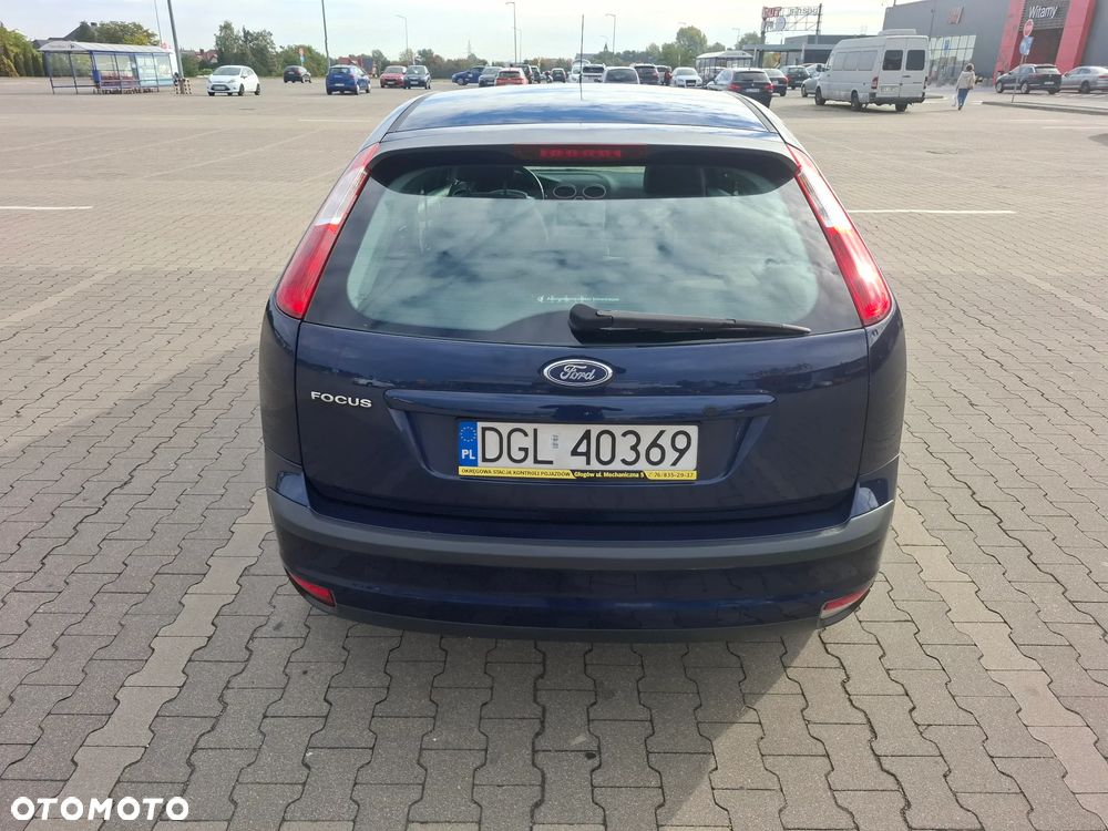 Ford Focus - 11
