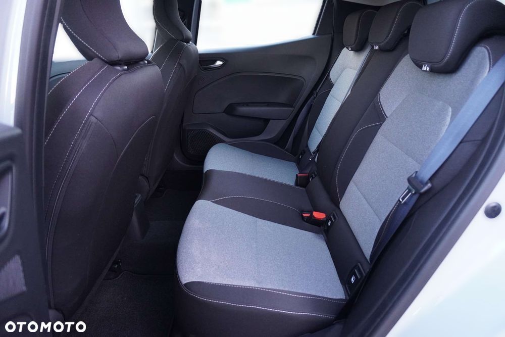 Renault Clio 1.0 TCe Evolution - 8