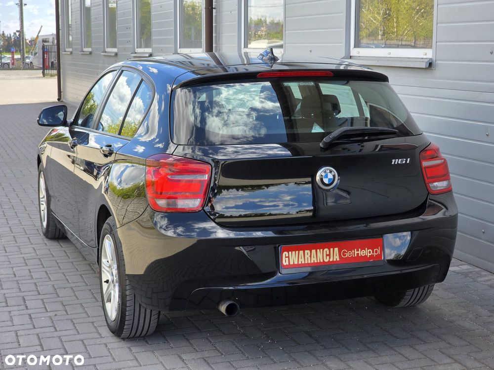 BMW Seria 1 116i - 14