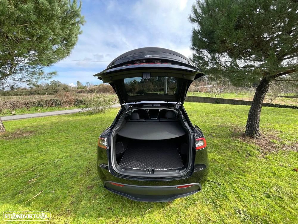 Tesla Model Y Performance Dual Motor AWD - 20