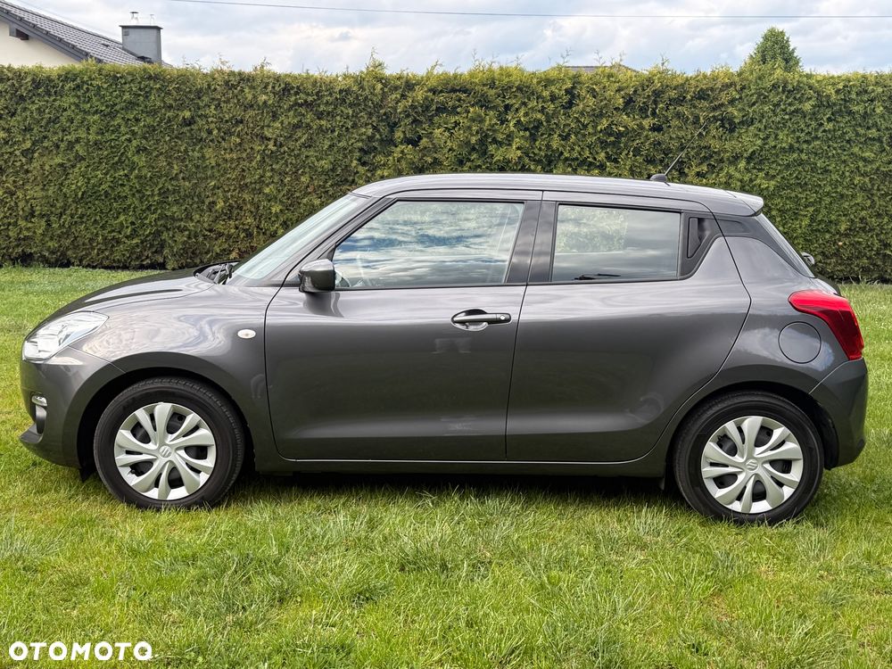 Suzuki Swift 1.2 Dualjet Hybrid Comfort - 2