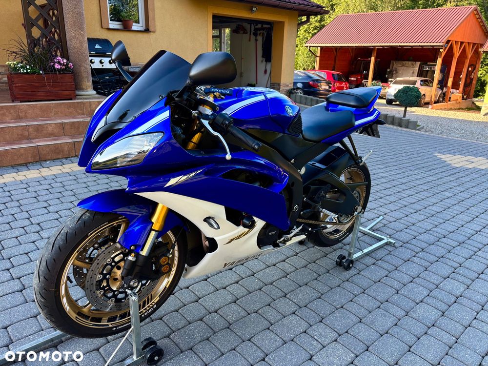 Yamaha R6 - 13