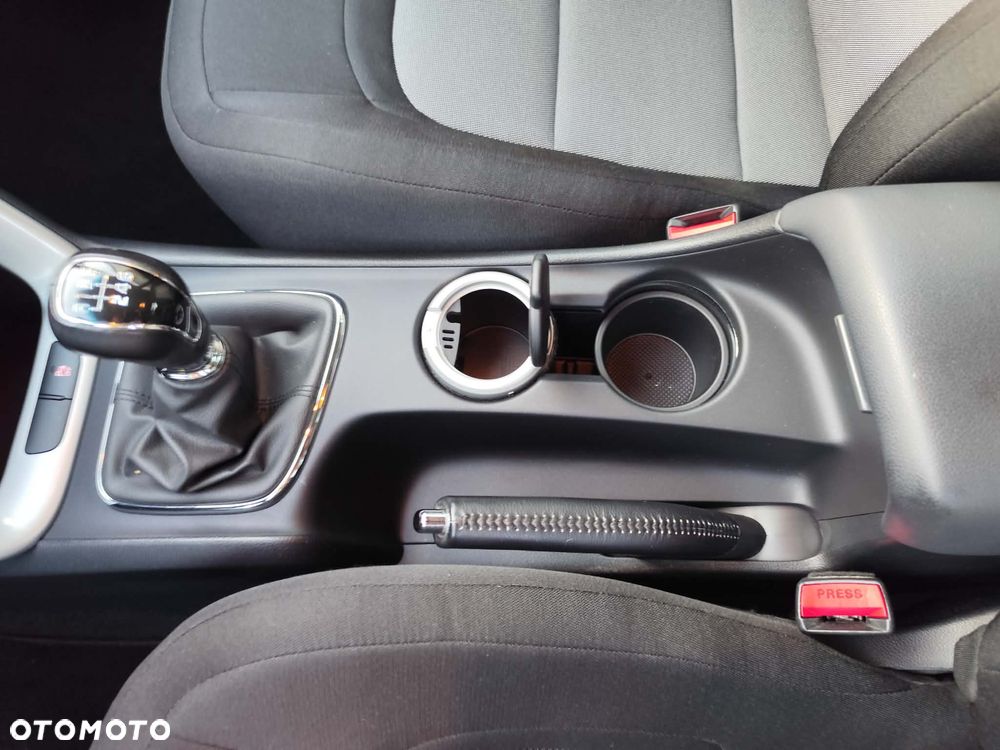 Kia Ceed - 20