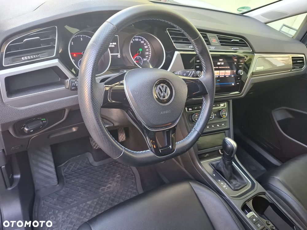 Volkswagen Touran 2.0 TDI SCR DSG Comfortline - 7