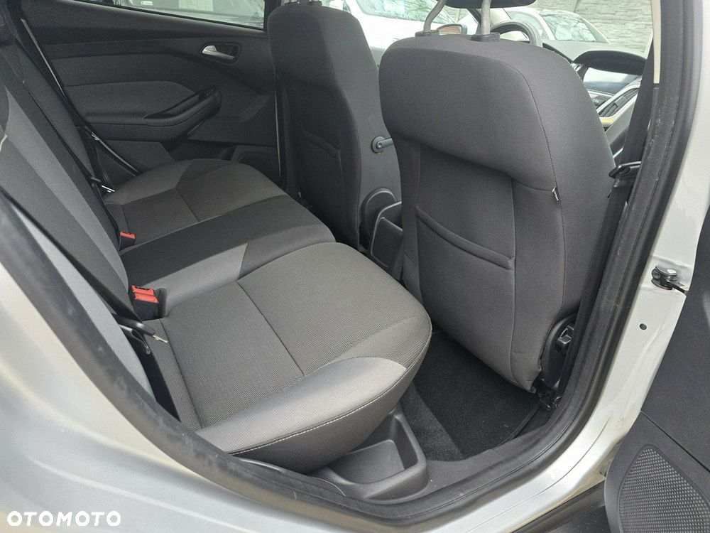 Ford Focus 1.6 Silver X - 12
