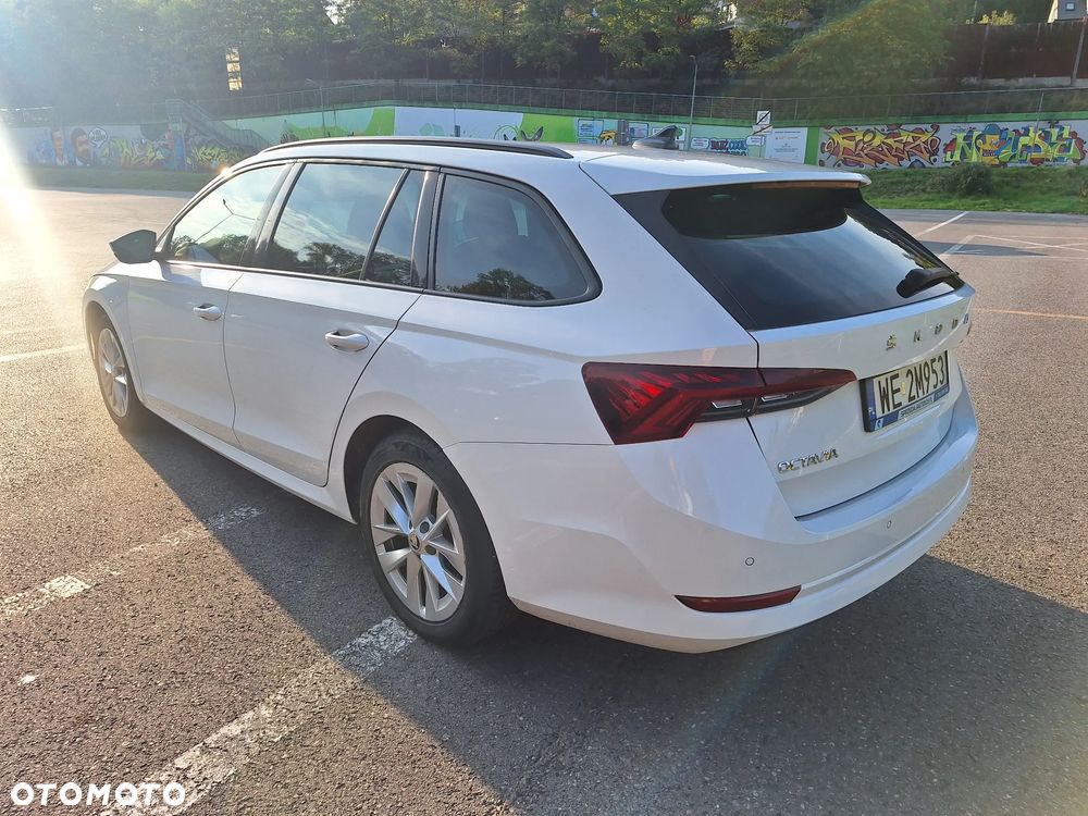Skoda Octavia 2.0 TDI Style DSG - 13