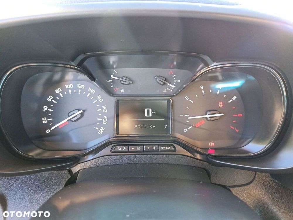 Toyota PROACE CITY - 17