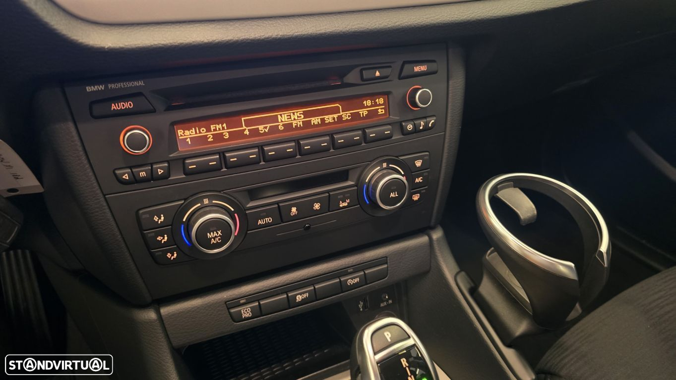 BMW X1 18 d sDrive Auto - 41