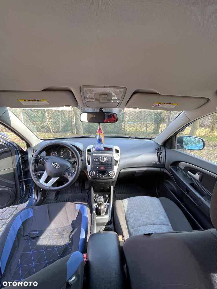 Kia Ceed 1.6 Crdi Comfort - 3