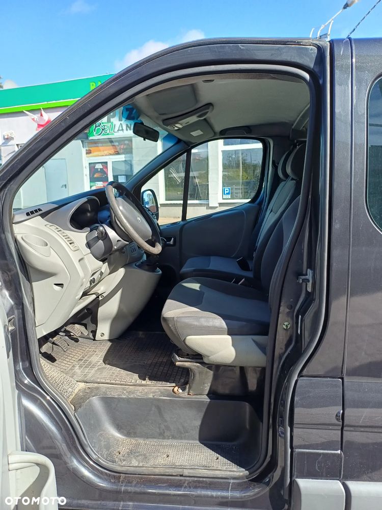 Renault Trafic - 6