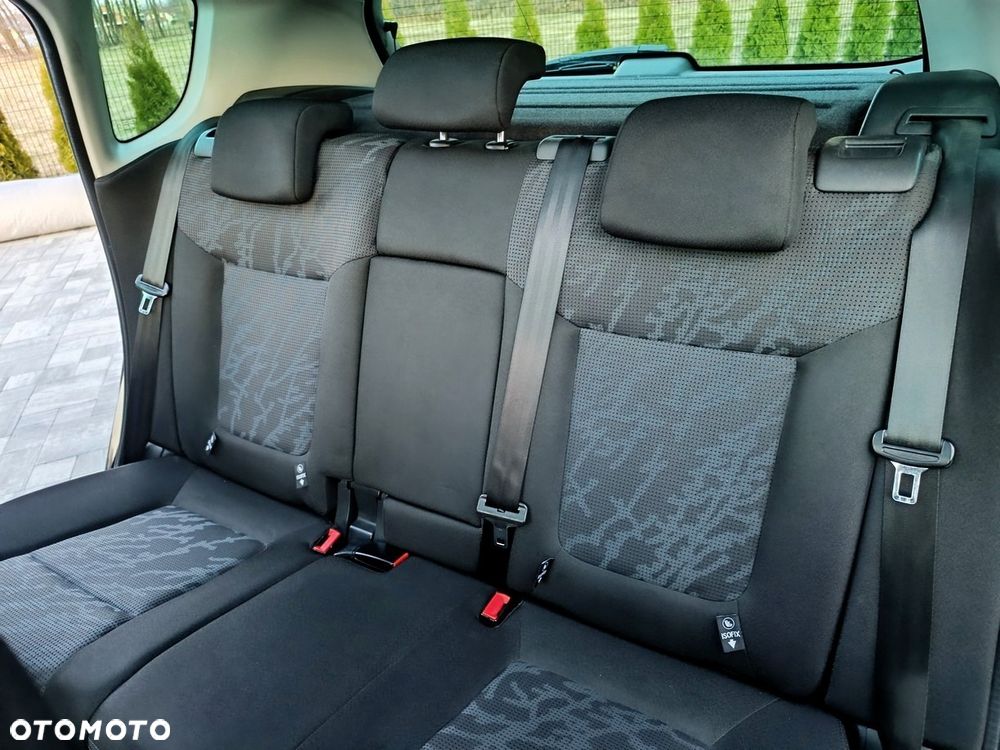 Peugeot 3008 2.0 HDi Allure - 13