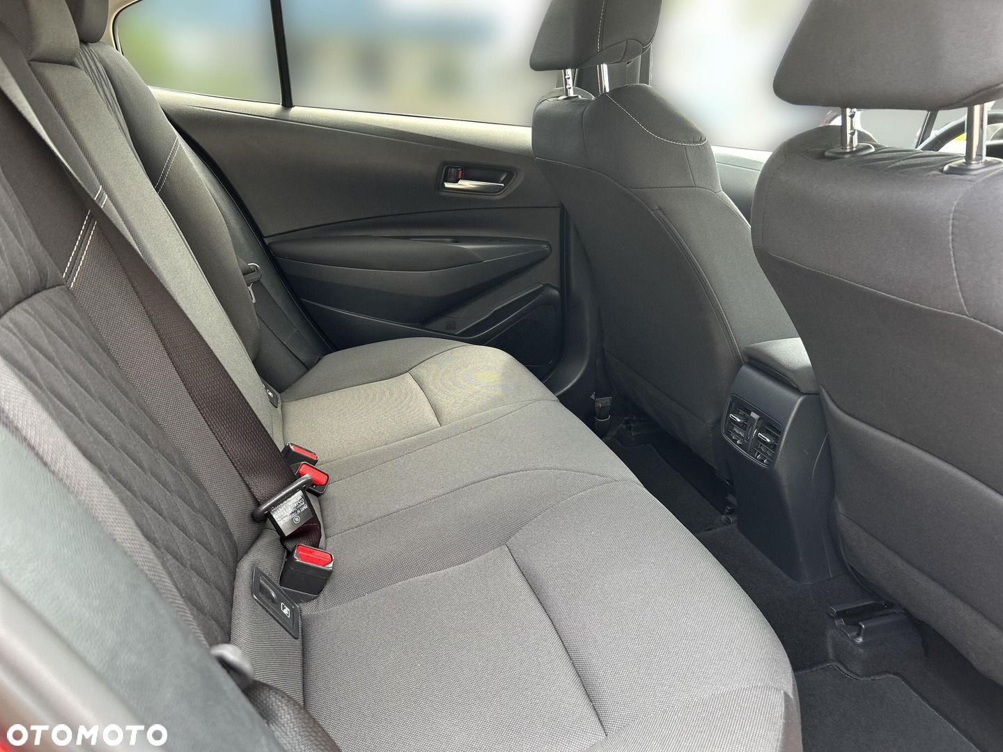 Toyota Corolla 1.5 Comfort MS - 12