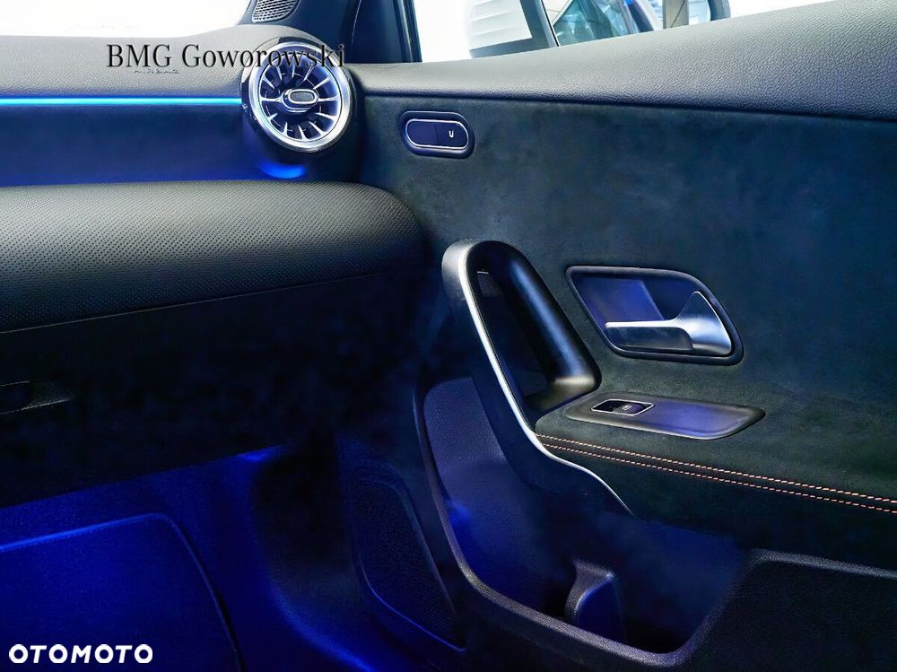 Mercedes-Benz Klasa A 220 4-Matic AMG Line 8G-DCT - 15