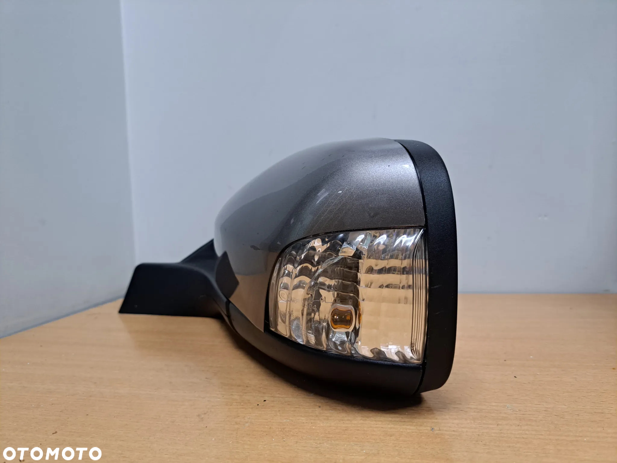 LUSTERKO LEWE VOLVO XC70 2007- 14PIN 472-46 EUROPA!! - 3