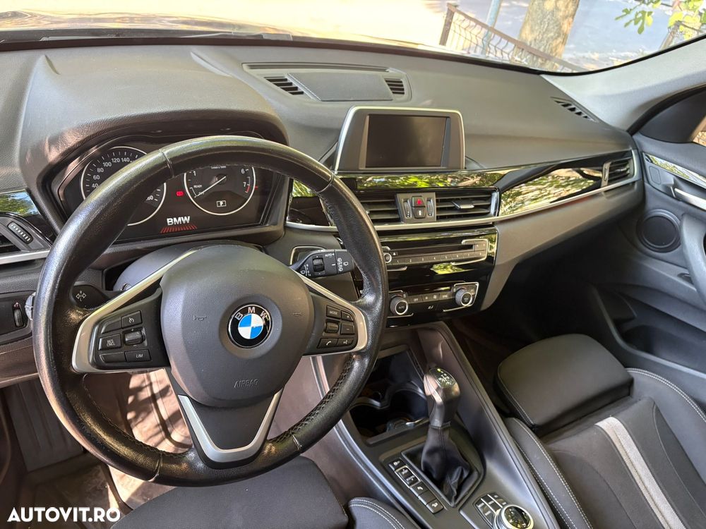 BMW X1 xDrive20i AT Advantage - 8