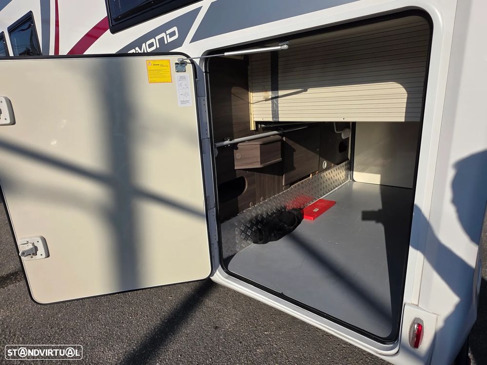 McLouis Nevis 79 G 2.3 130cv - 14