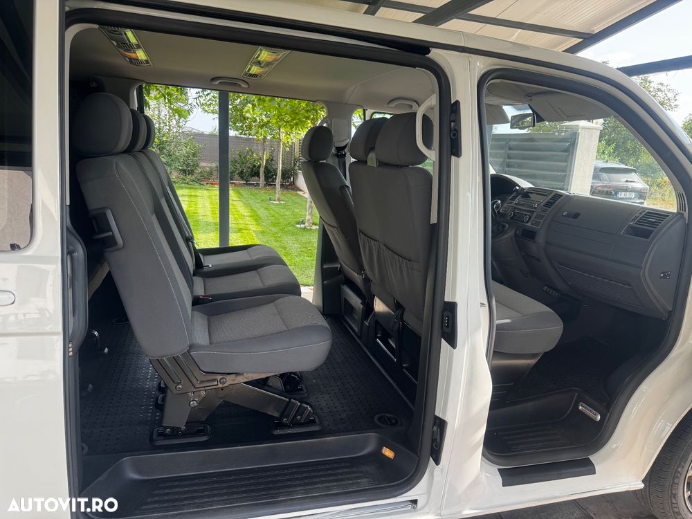 Volkswagen Caravelle - 6