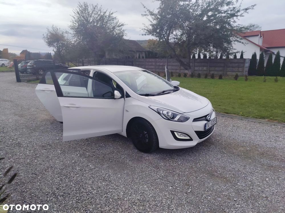 Hyundai i30 - 19