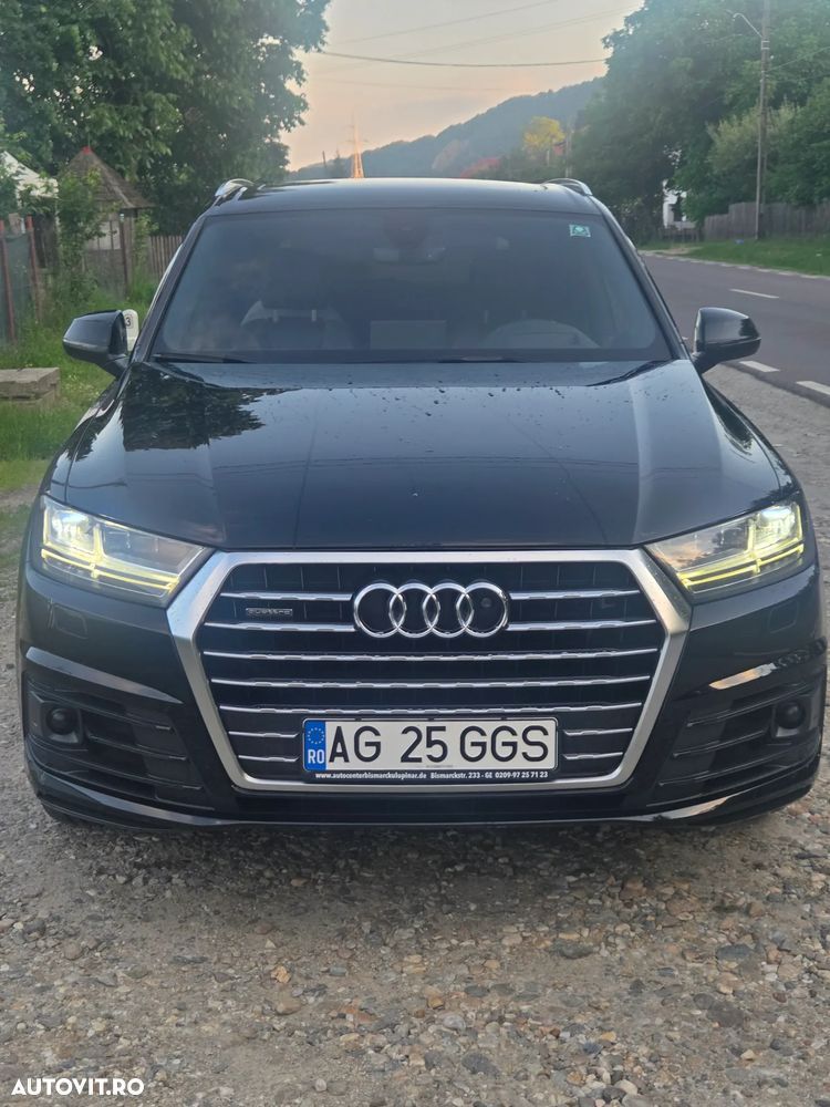 Audi Q7 - 1