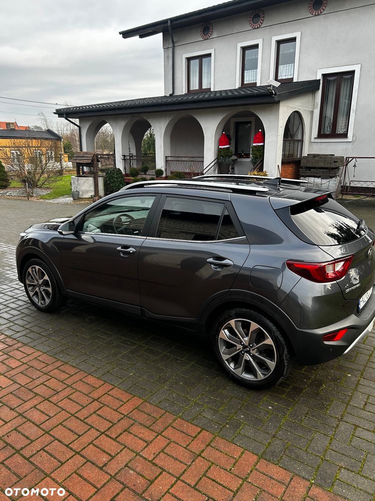 Kia Stonic 1.6 CRDi SCR L - 6