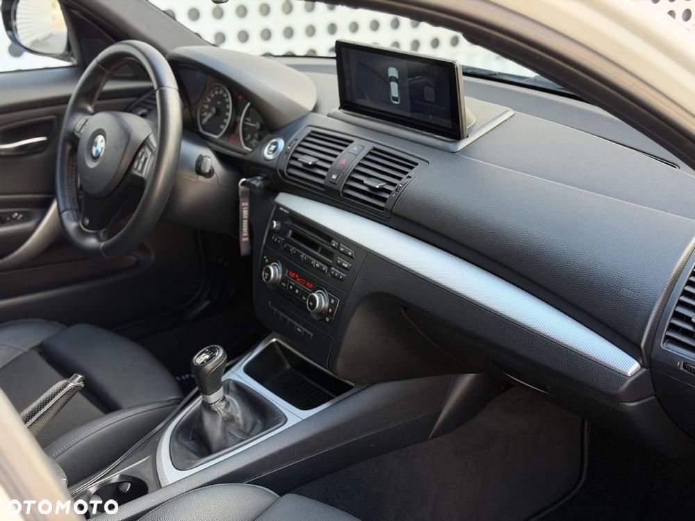 BMW Seria 1 118d - 19