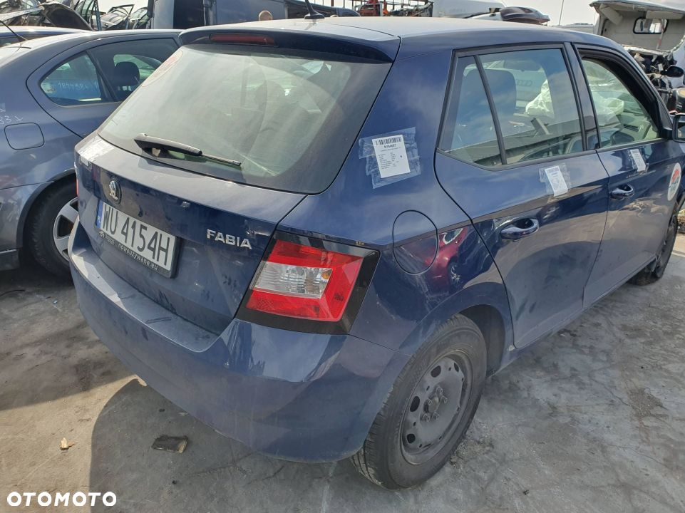 ĆWIARTKA BŁOTNIK PRAWY TYŁ SKODA FABIA III LF5A - 2