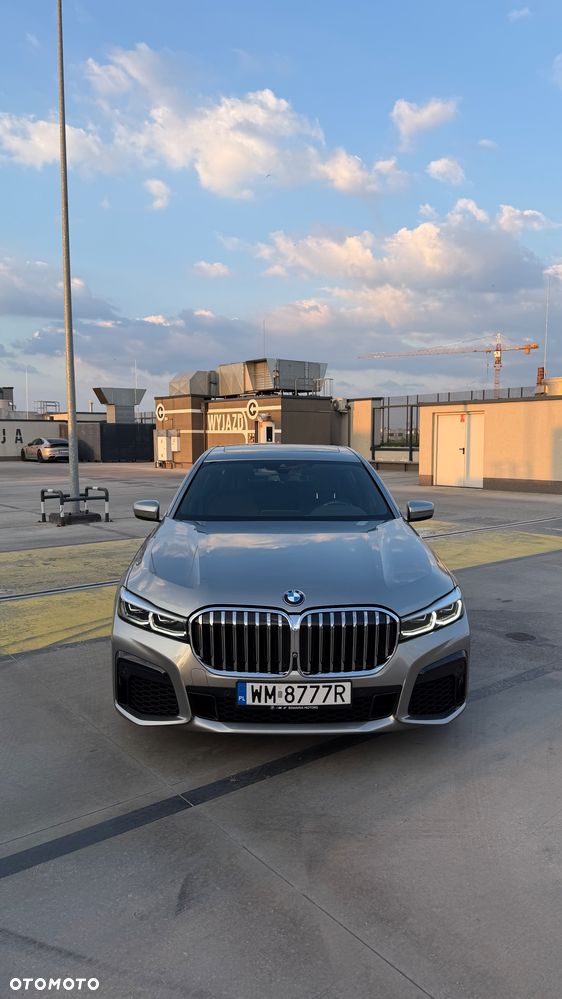 BMW Seria 7 740Li sport - 3