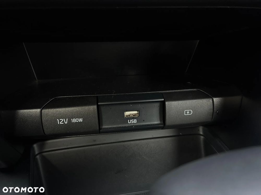 Kia Ceed 1.5 T-GDI M DCT - 25