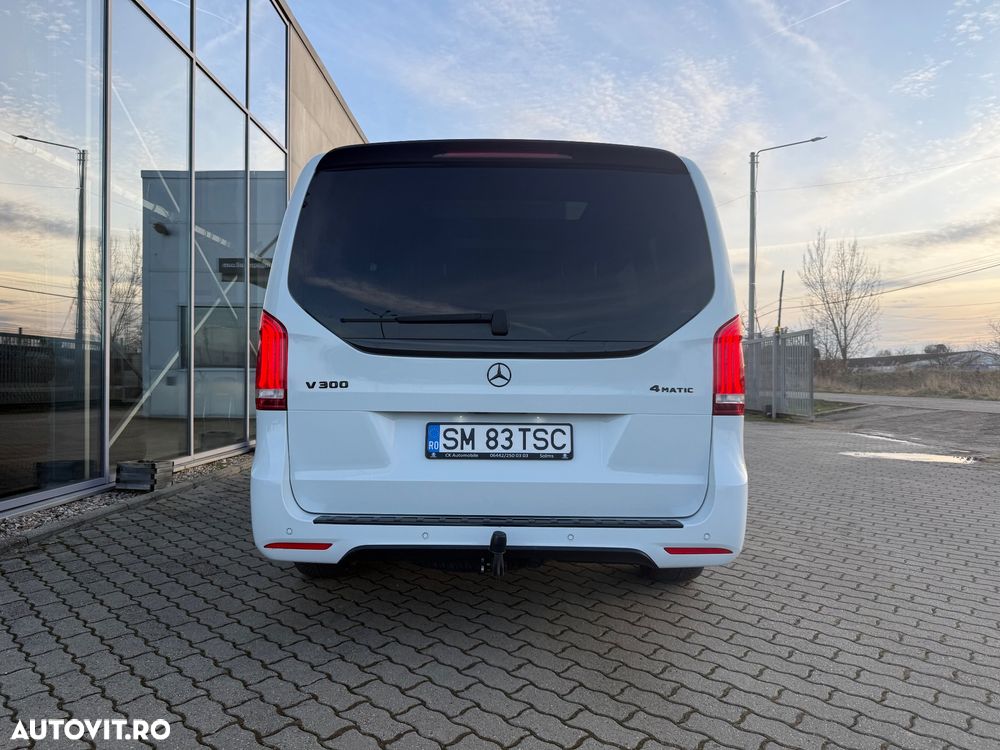 Mercedes-Benz V 300 d Lang 4Matic 9G-TRONIC Exclusive - 11