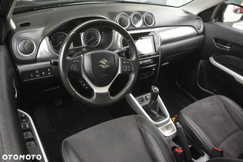 Suzuki Vitara 1.6 XLED 2WD - 16