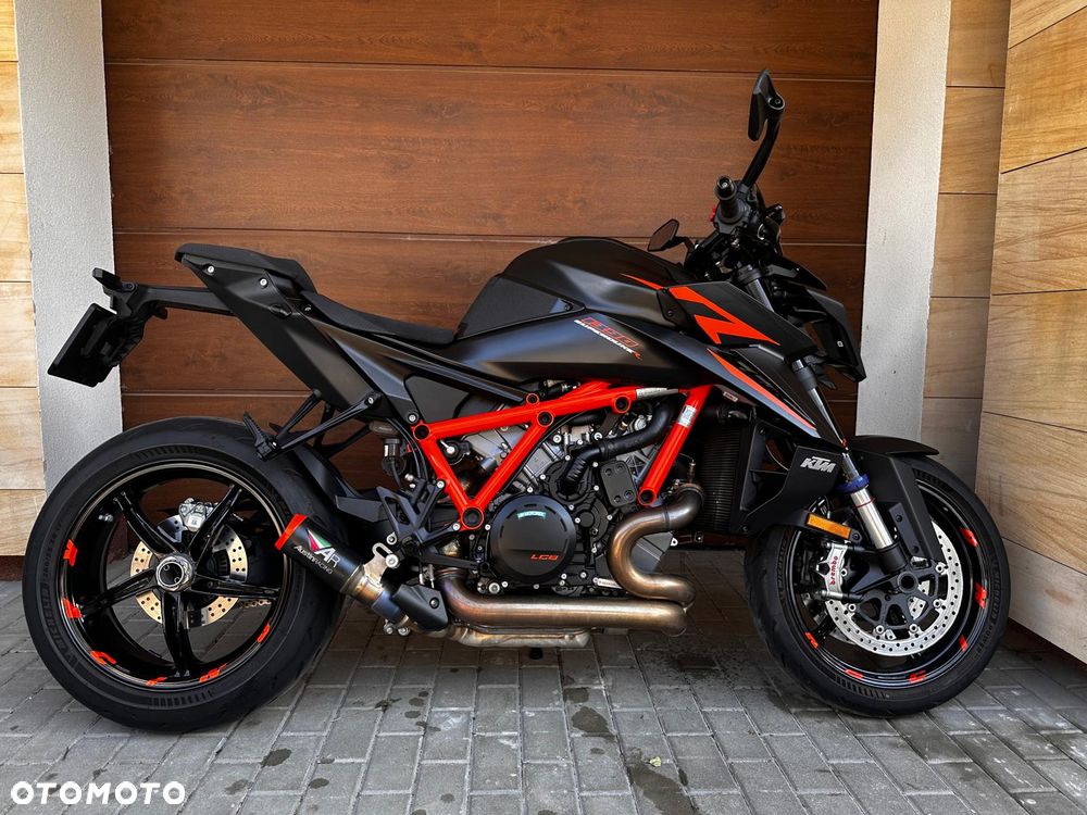 KTM Super Duke - 1