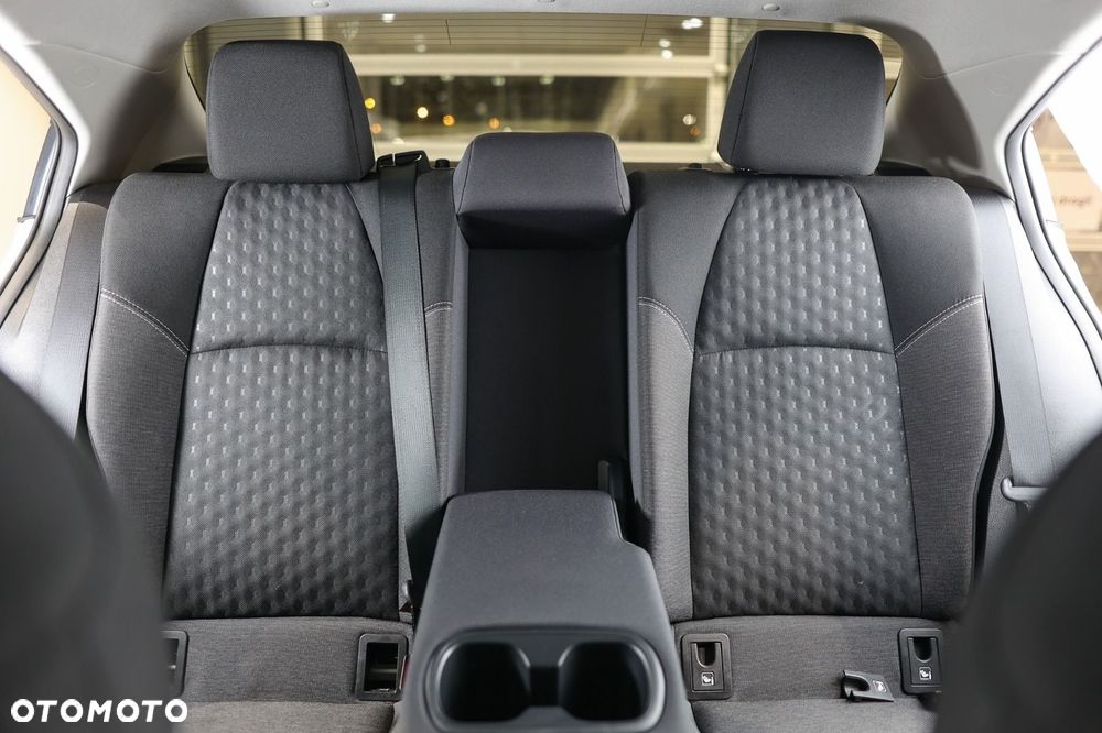 Toyota Corolla - 21