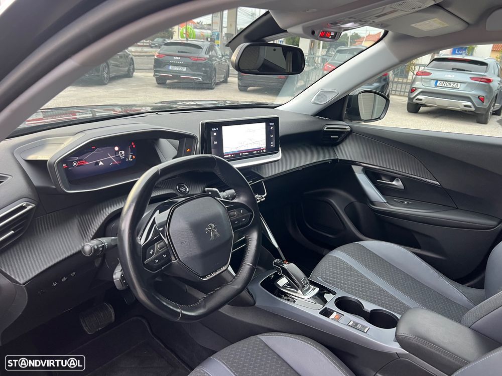 Peugeot 2008 1.5 BlueHDi Allure Pack EAT8 - 9