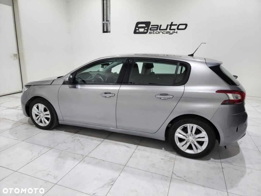 Peugeot 308 - 4
