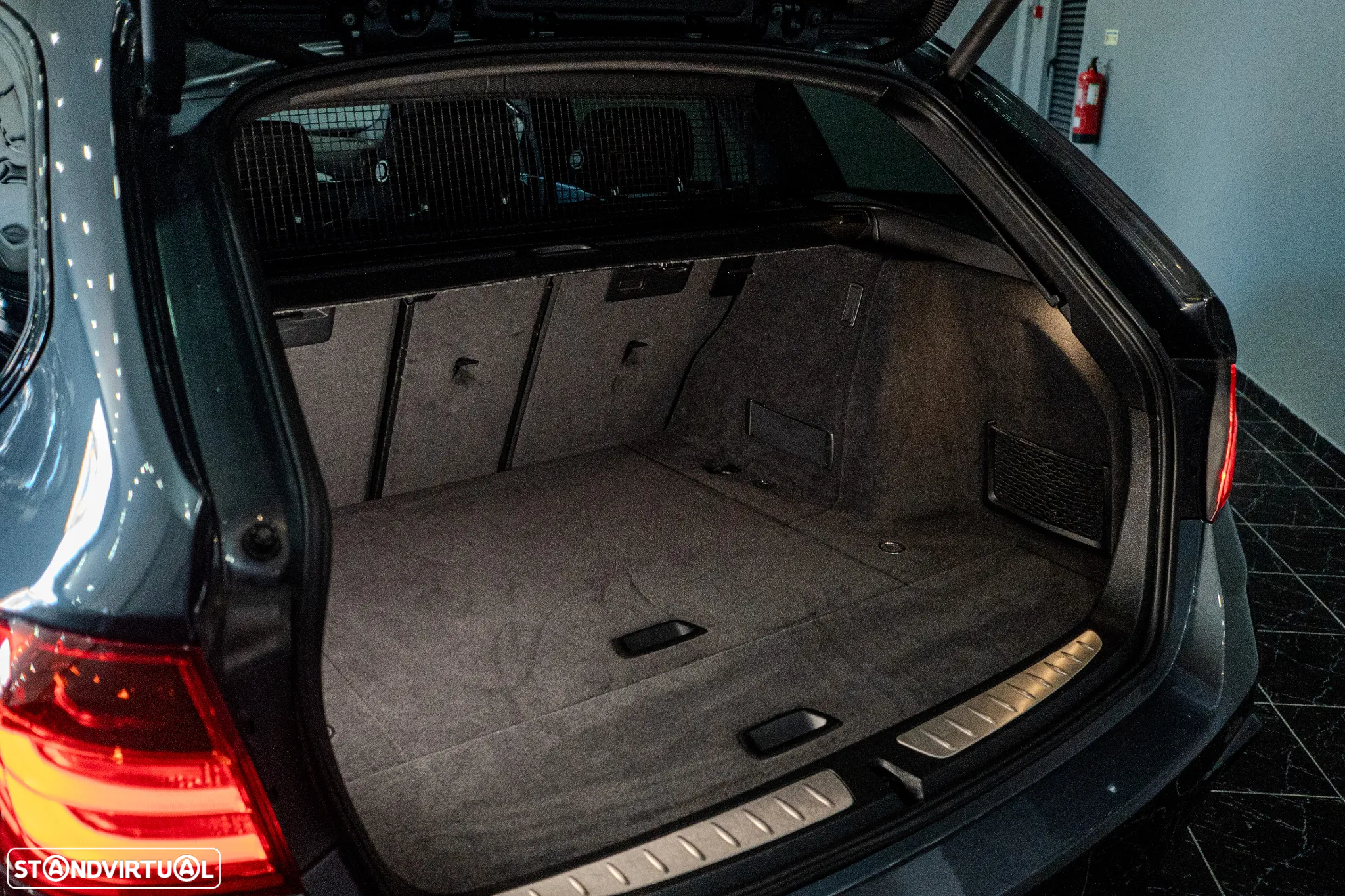 BMW 320 d Touring Auto Pack M - 17