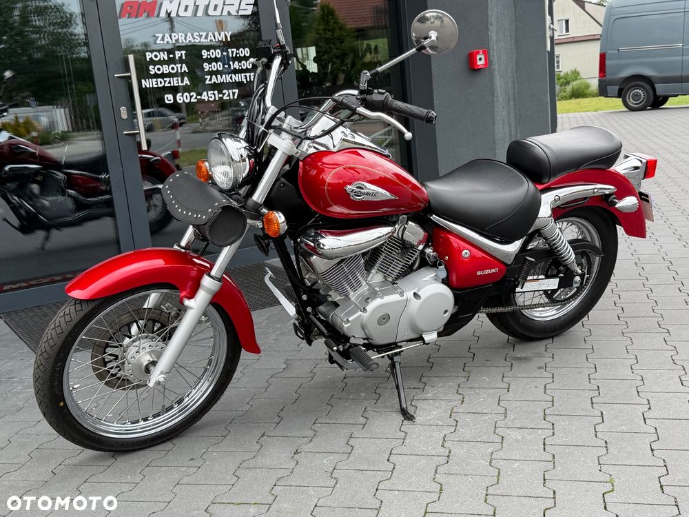 Suzuki Intruder - 25