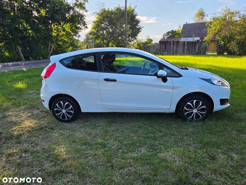 Ford Fiesta 1.25 Trend Edition - 13