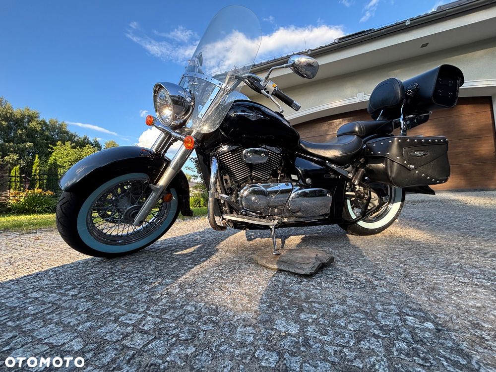 Suzuki Boulevard - 2