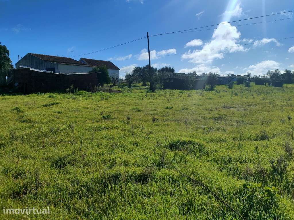 Monte com moradia para renovar em Grândola - Grande imagem: 3/11