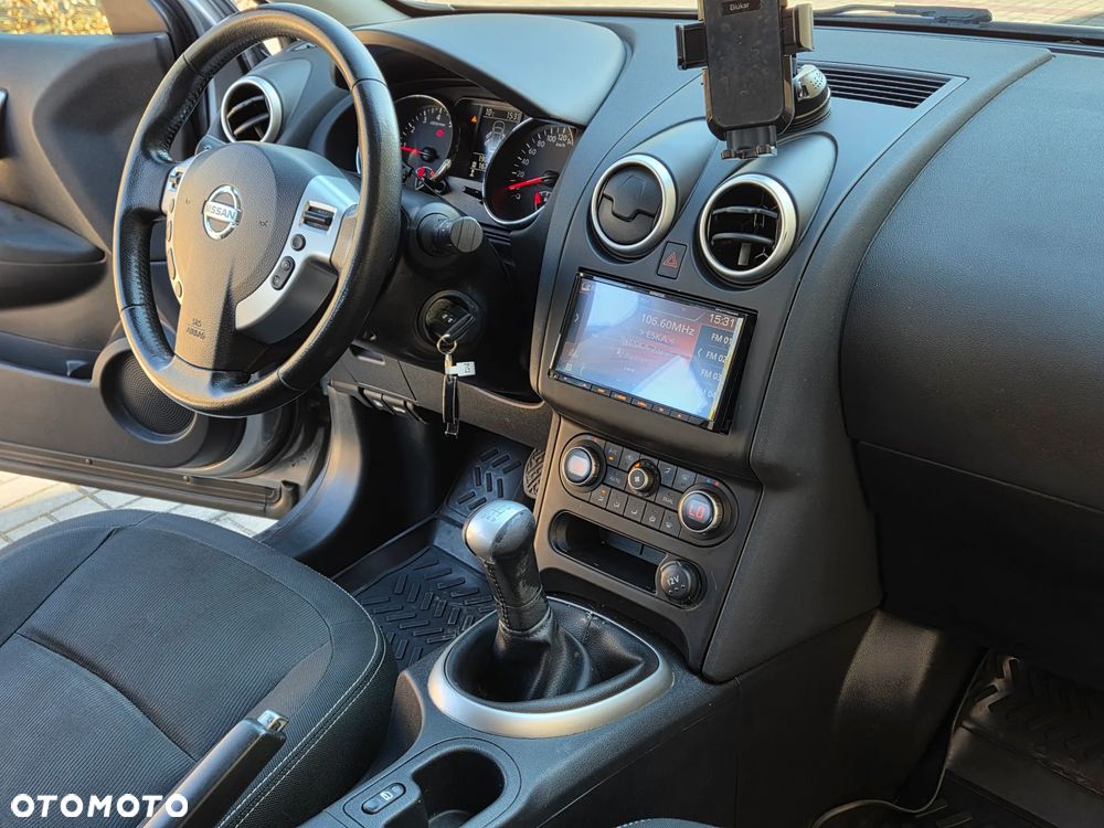 Nissan Qashqai 1.6 Acenta - 21